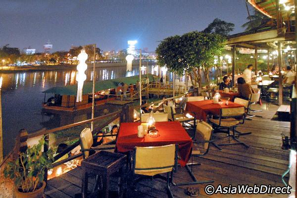 Sereno Airport Hotel Chiang Mai Exteriör bild